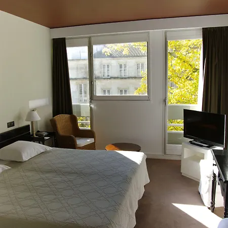 Maison Des Ambassadeurs Hotel