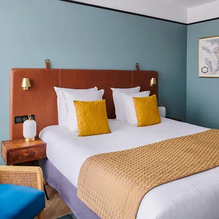 Hotel Maison Des Ambassadeurs La Rochelle (Charente-Maritime)