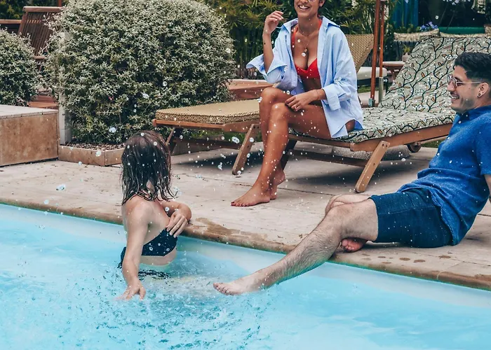 Maison Des Ambassadeurs ラ・ロシェル