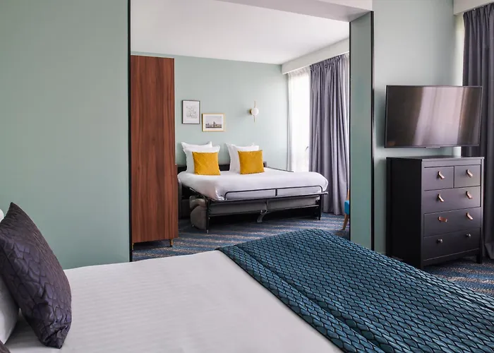 Maison Des Ambassadeurs ホテル