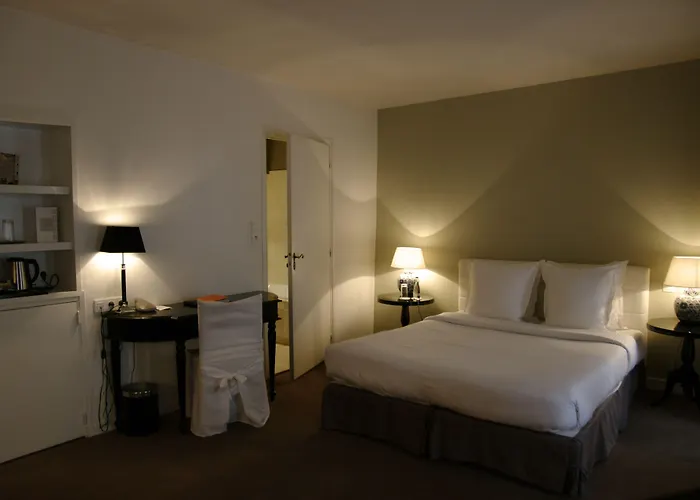 Maison Des Ambassadeurs ホテル 5*