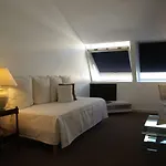 Maison Des Ambassadeurs Hotel La Rochelle (Charente-Maritime)
