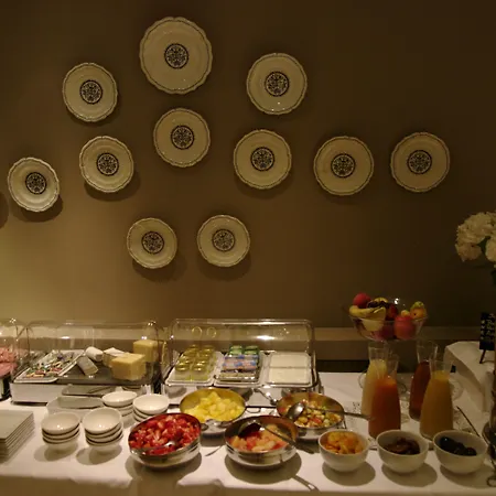 Maison Des Ambassadeurs, A Small Luxury La Rochelle (Charente-Maritime)