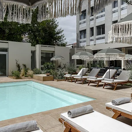 Maison Des Ambassadeurs Отель 5*