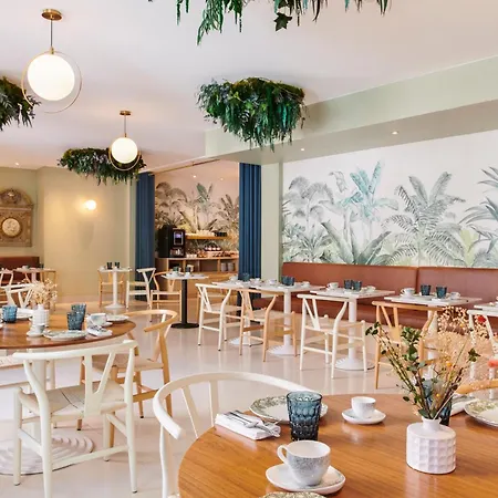 Maison Des Ambassadeurs 5* 拉罗歇尔