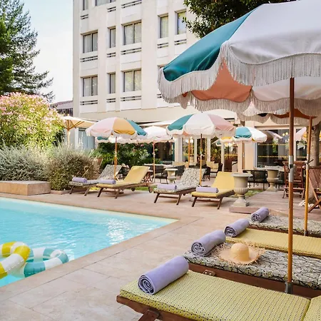 Maison Des Ambassadeurs