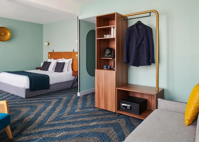 Maison Des Ambassadeurs 拉罗歇尔