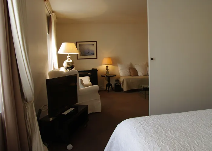 Maison Des Ambassadeurs