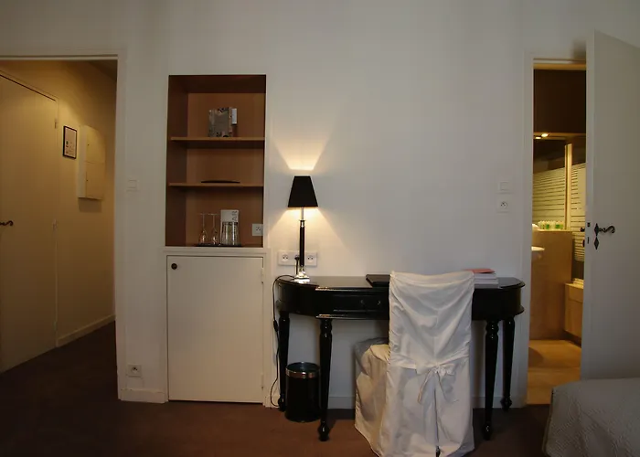 Maison Des Ambassadeurs Hotel La Rochelle (Charente-Maritime)