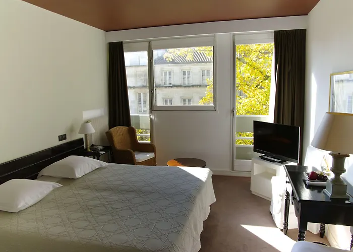 Maison Des Ambassadeurs Hotel