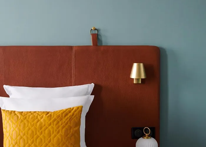 Maison Des Ambassadeurs 5*